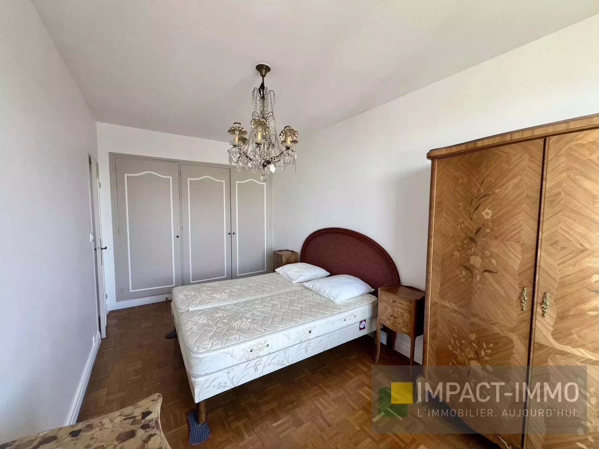 Appartement à louer, 87m², Courbevoie