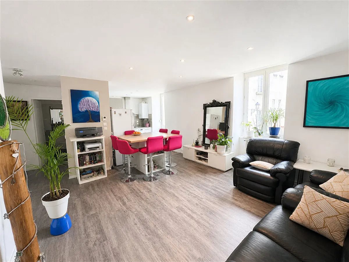Appartement à vendre, 67m², Sainte-Colombe