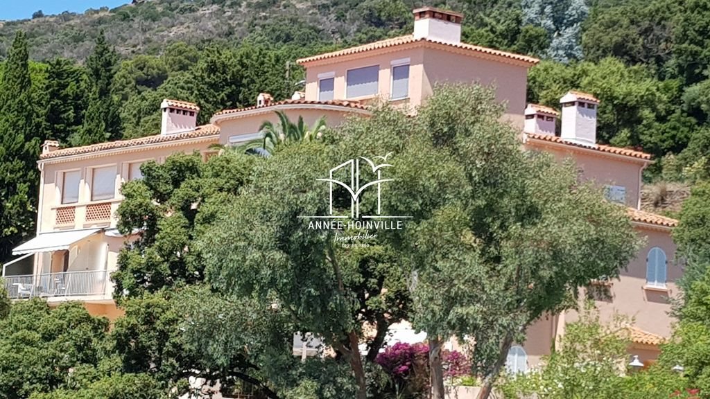 Appartement à vendre, 84m², Rayol-Canadel-sur-Mer