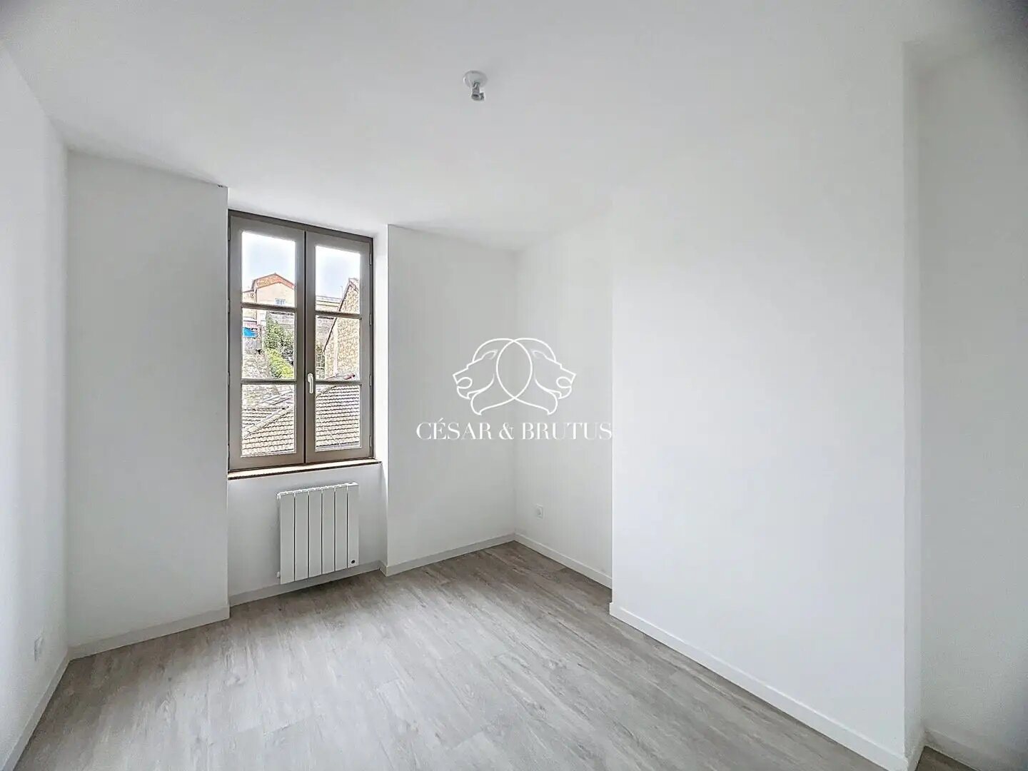 Appartement à louer, 42m², Thizy