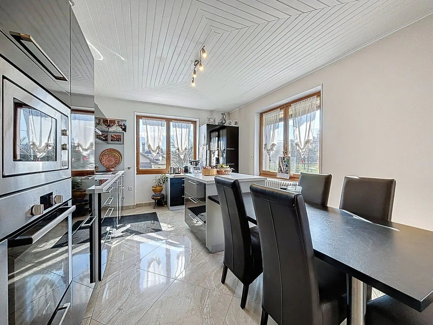 Maison à vendre, 240m², Saint-Alban-de-Montbel