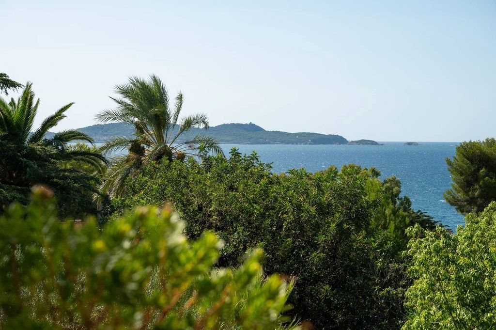 Maison à vendre, 383m², Carqueiranne