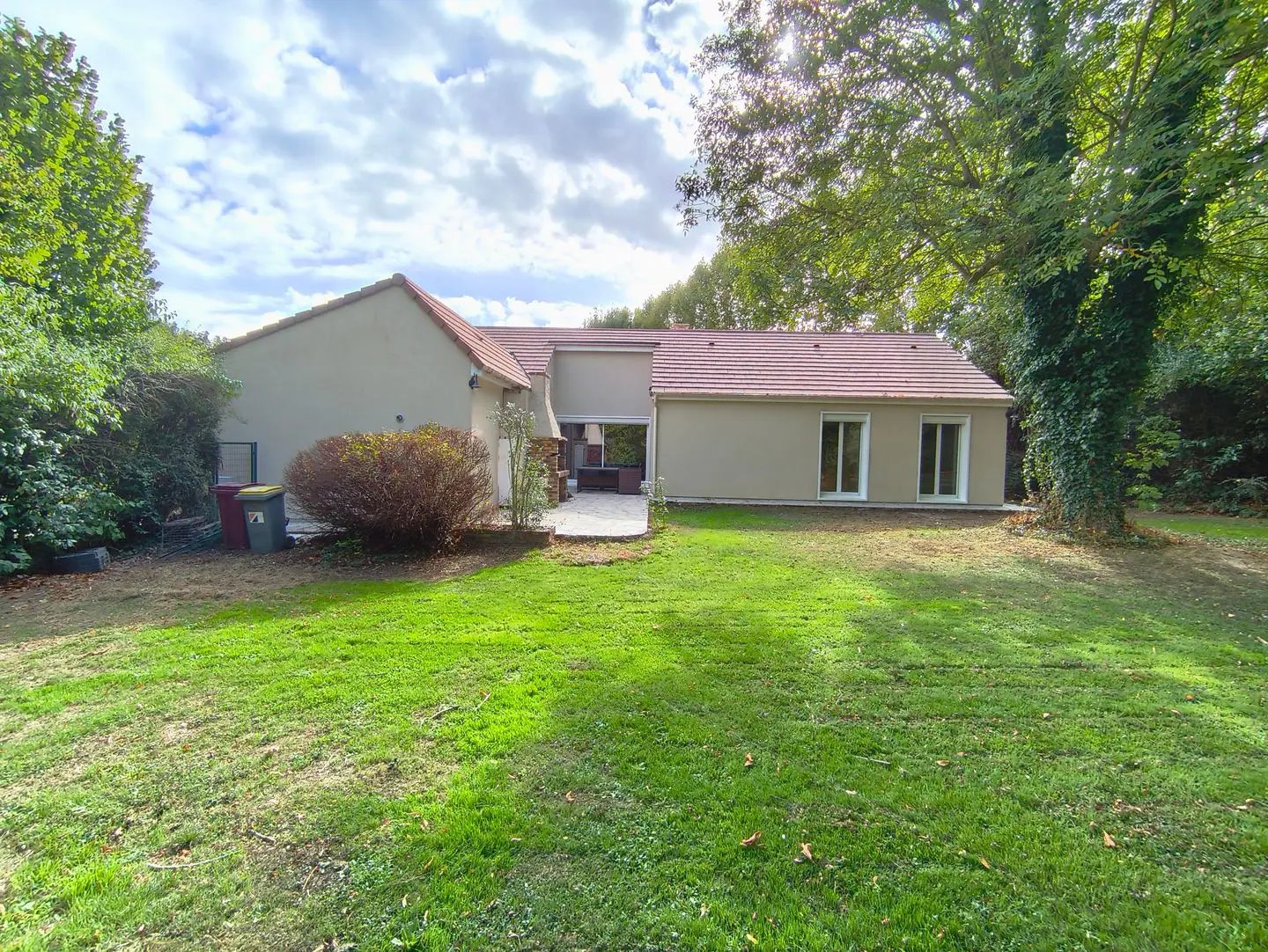 Maison à vendre, 110m², Saint-Thibault-des-Vignes