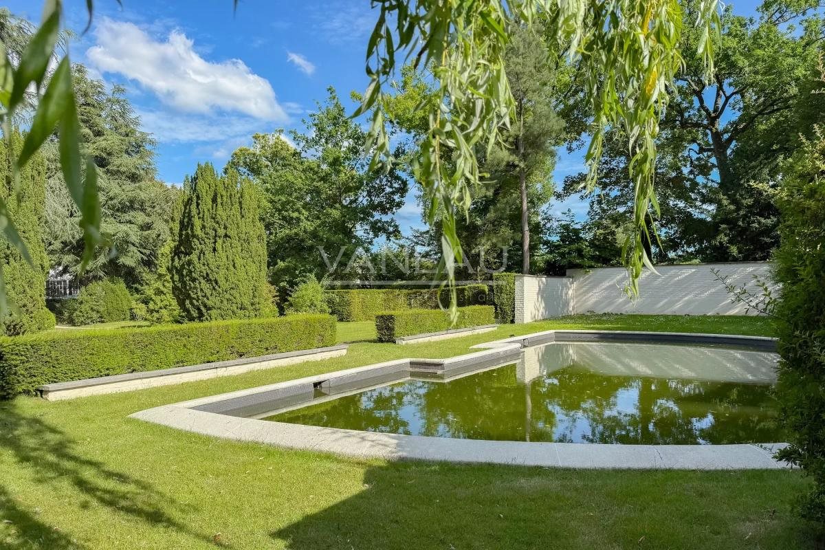 Maison à vendre, 495m², Salles