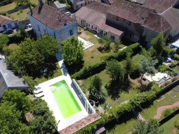Maison à vendre, 226m², Semur-en-Auxois