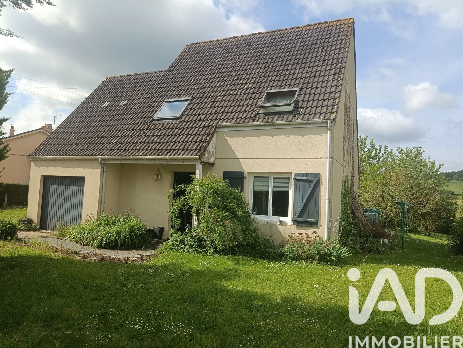 Maison à vendre, 100m², Neuville-Ferrières