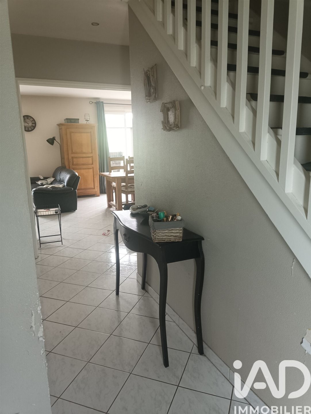Maison à vendre, 100m², Neuville-Ferrières