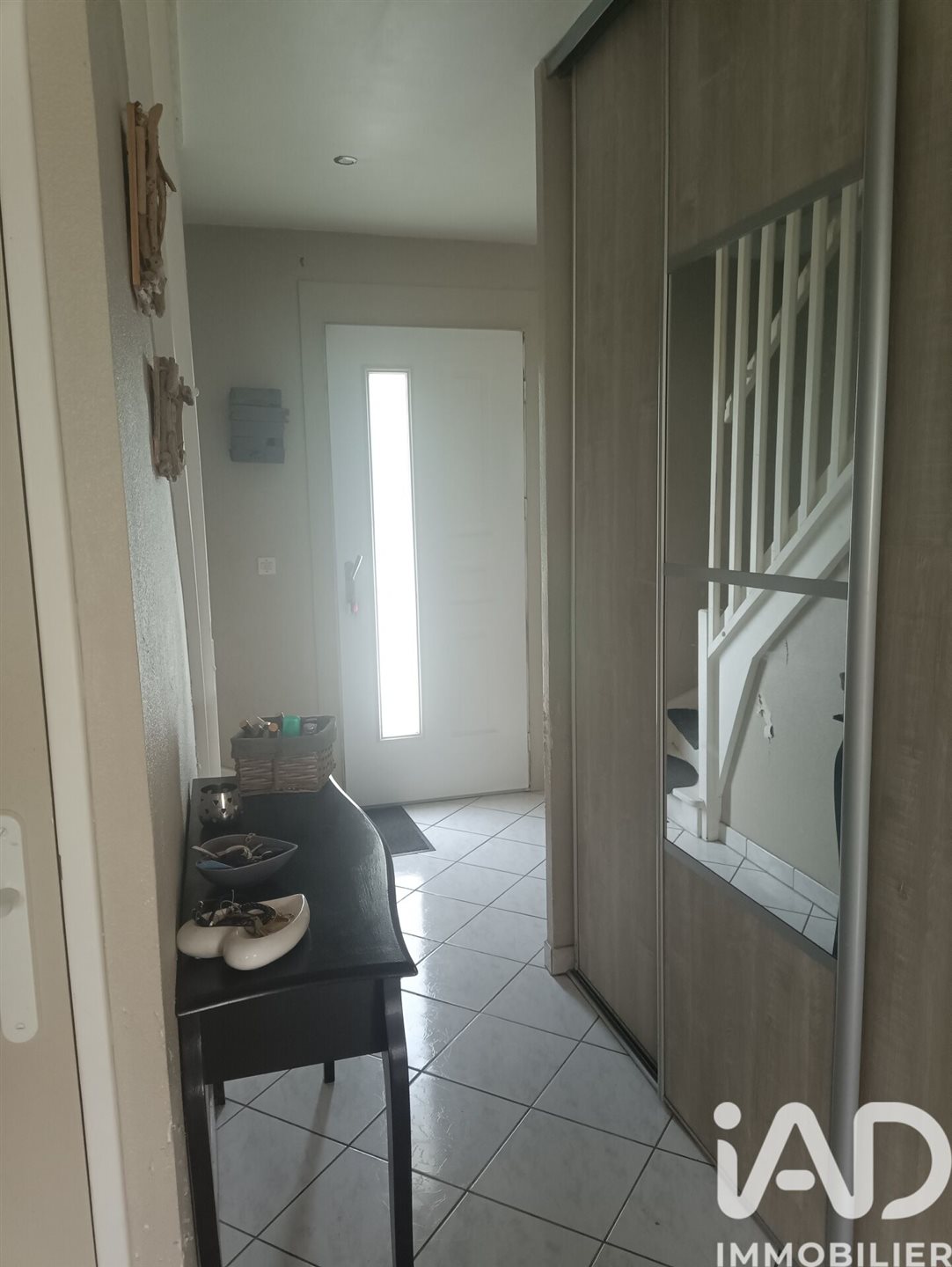 Maison à vendre, 100m², Neuville-Ferrières