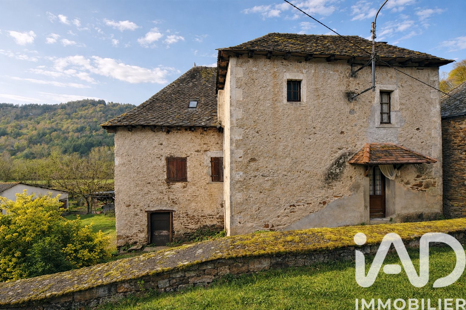 Maison à vendre, 104m², Laval-de-Cère