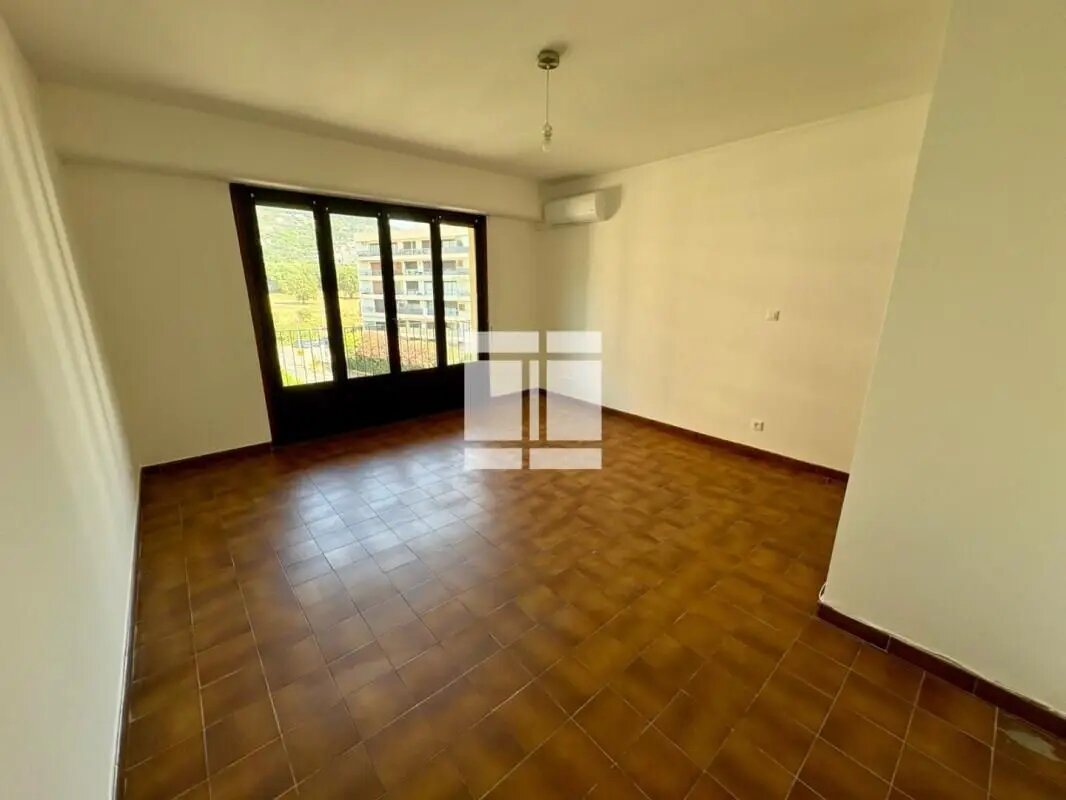 Appartement à vendre, 65m², Bastia