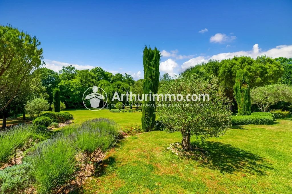 Maison à vendre, 220m², Saint-Sauveur-sur-Ecole