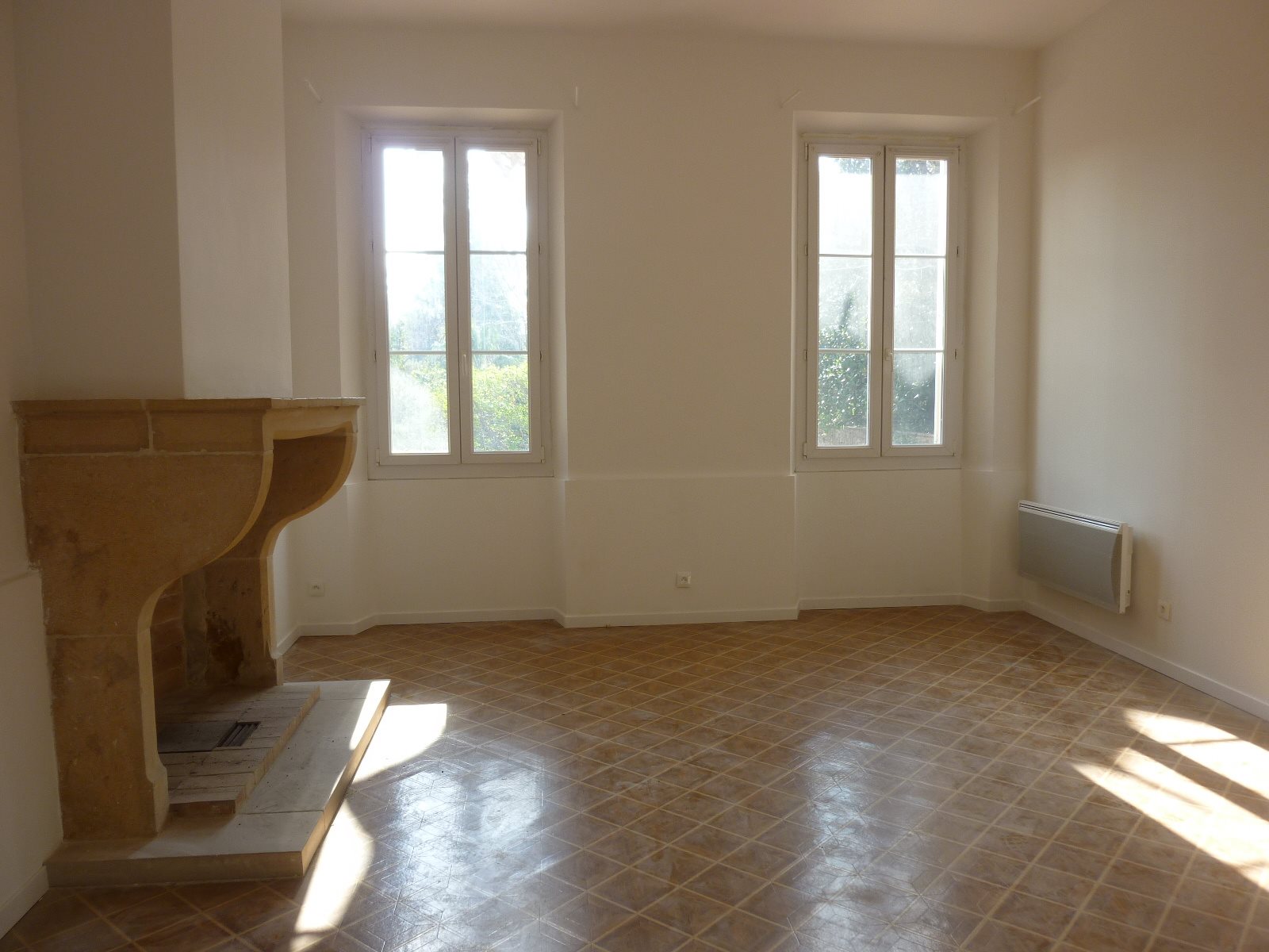Appartement à vendre, 71m², Solliès-Pont
