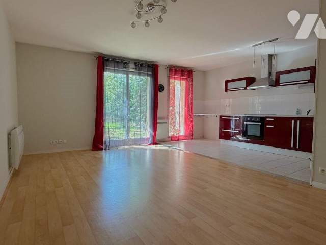 Appartement à louer, 61m², Bourg-des-Comptes