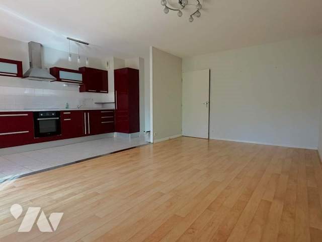 Appartement à louer, 61m², Bourg-des-Comptes