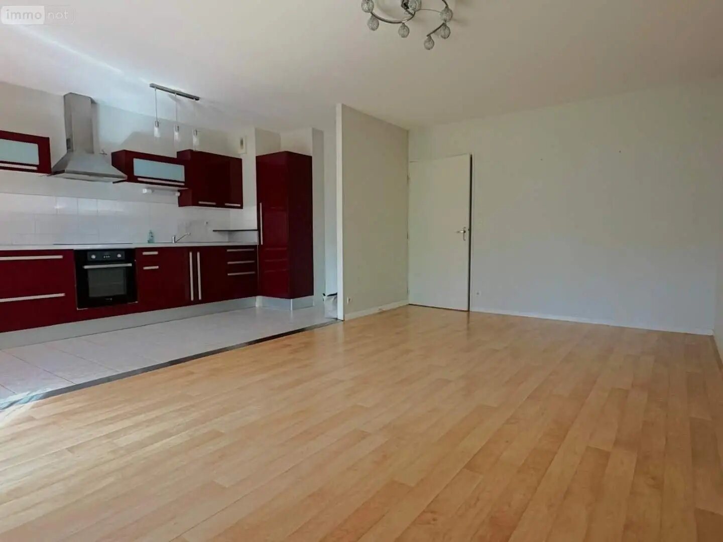 Appartement à louer, 61m², Bourg-des-Comptes
