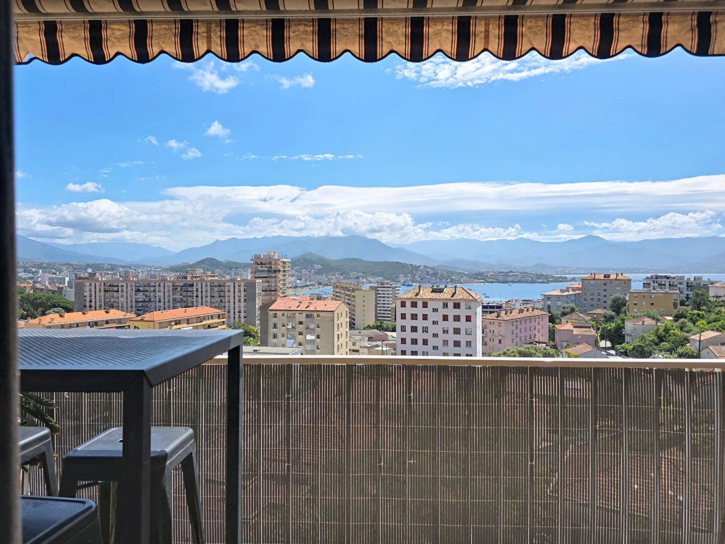 Appartement à vendre, 80m², Ajaccio