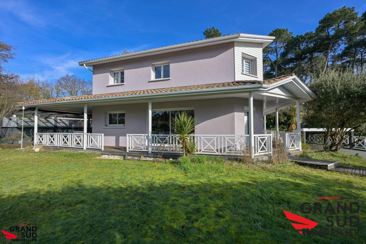 Maison à vendre, 168m², Cestas