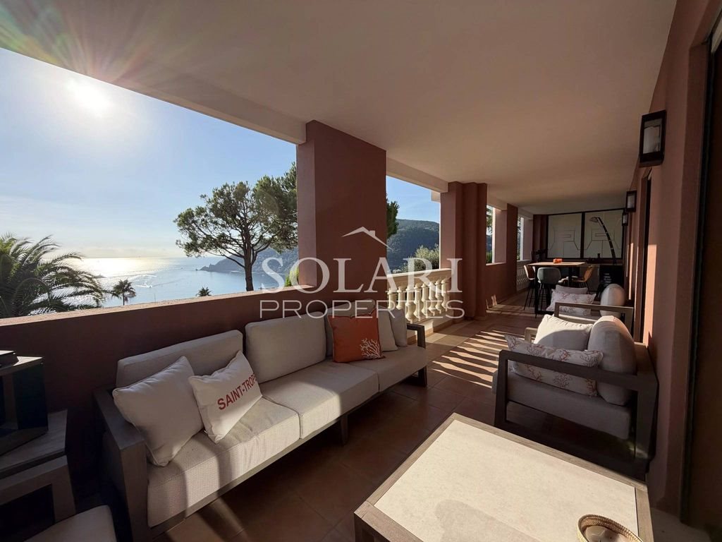 Appartement à vendre, 116m², Théoule-sur-Mer