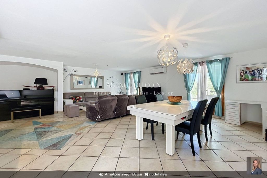 Maison à vendre, 220m², Le Muy