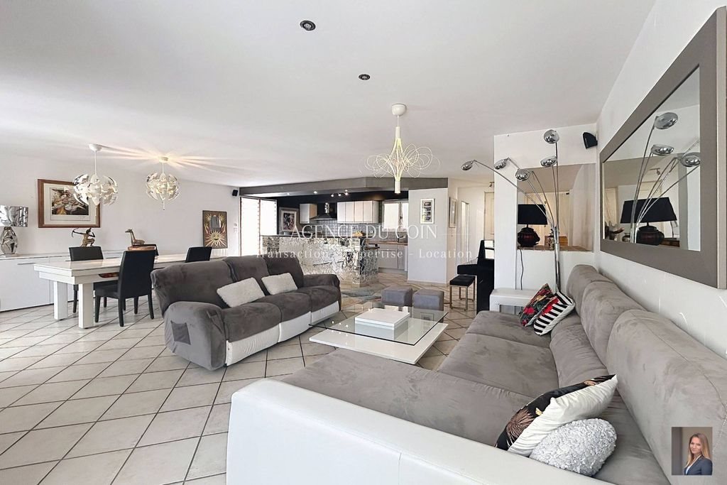 Maison à vendre, 220m², Le Muy