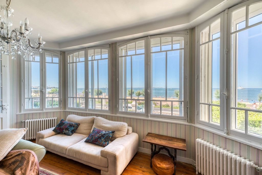 Maison à vendre, 286m², Saint-Sulpice-de-Royan