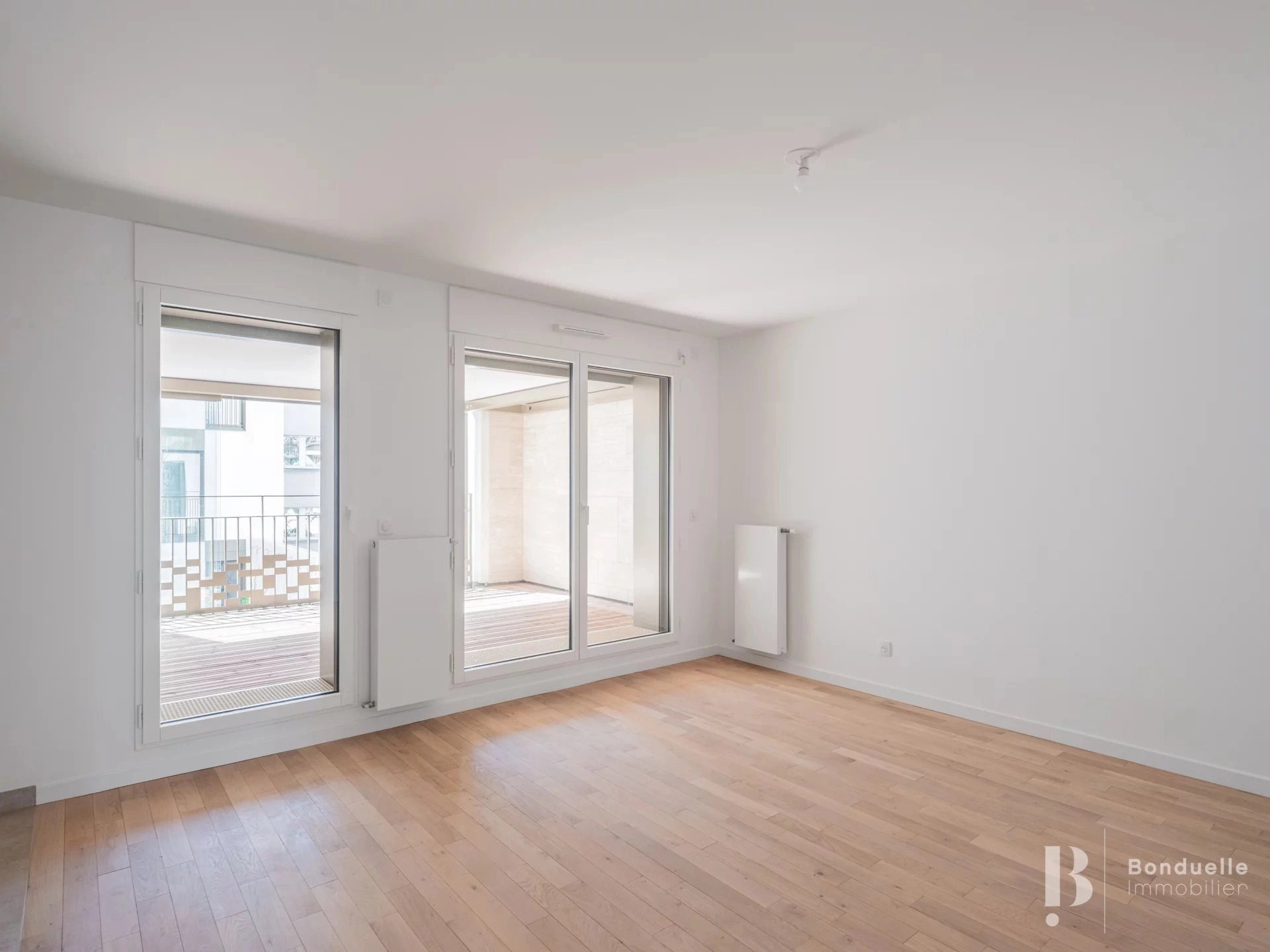 Appartement à louer, 54m², Courbevoie