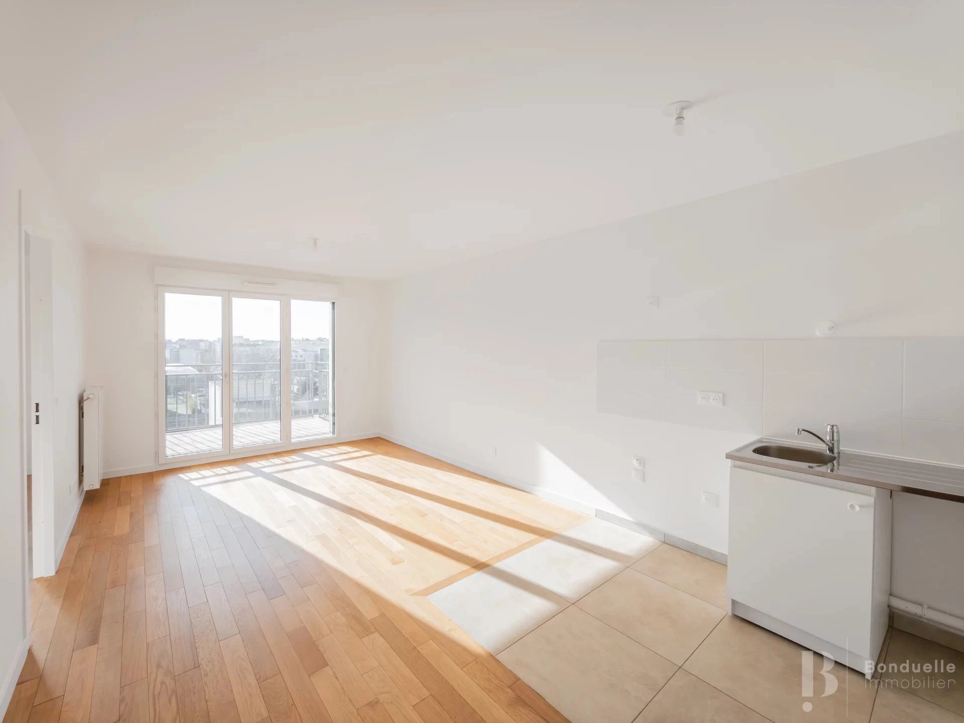 Appartement à louer, 43m², Courbevoie