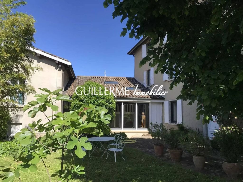 Maison à louer, 330m², Dardilly