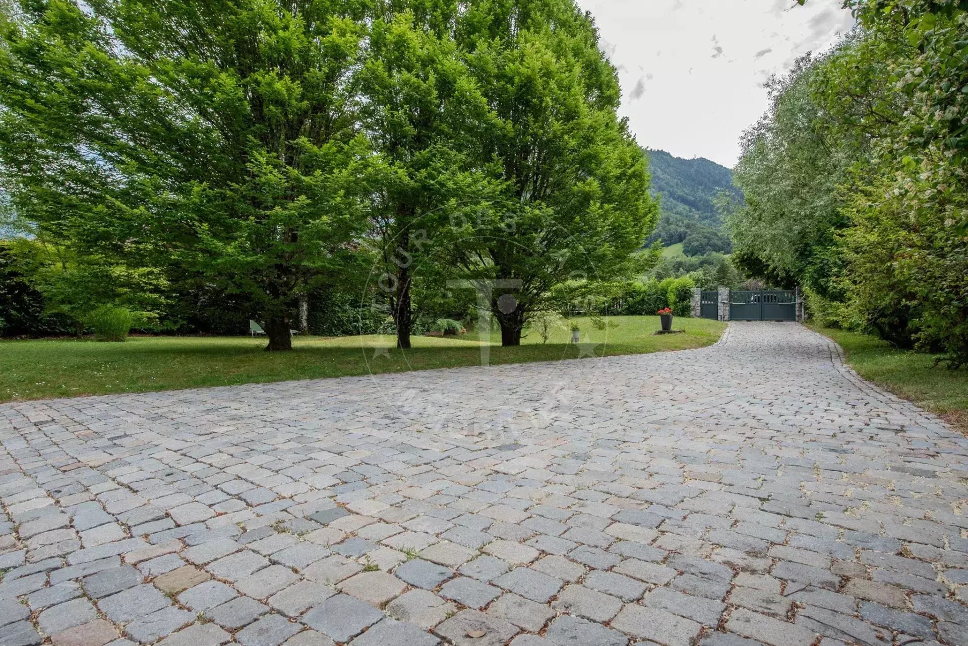Maison à vendre, 170m², Faverges