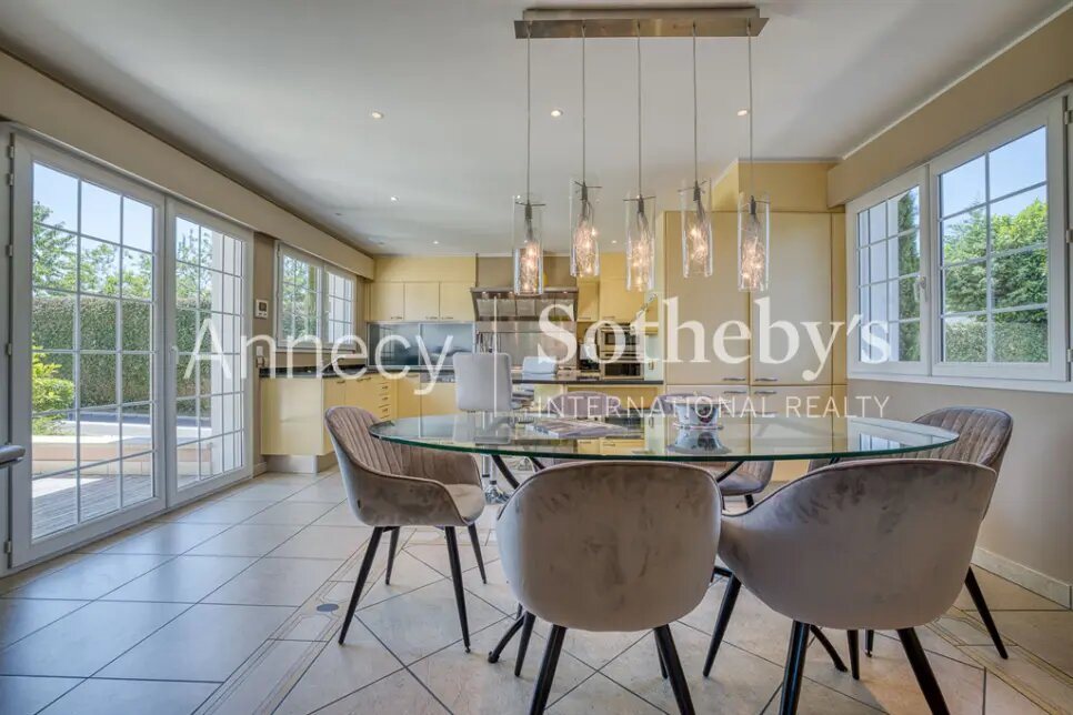Maison à vendre, 517m², Chapeiry