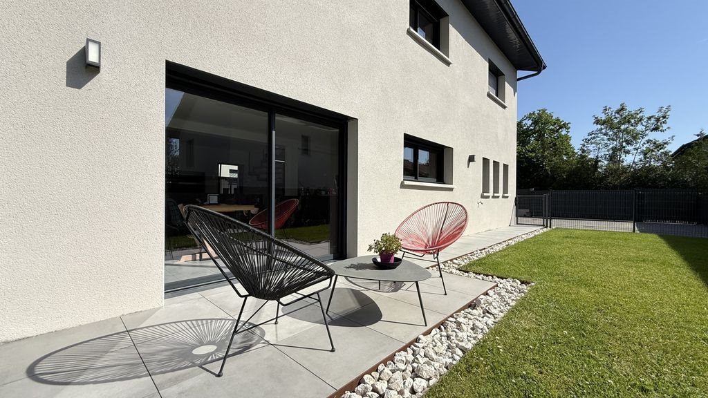 Maison à vendre, 137m², Prévessin-Moëns