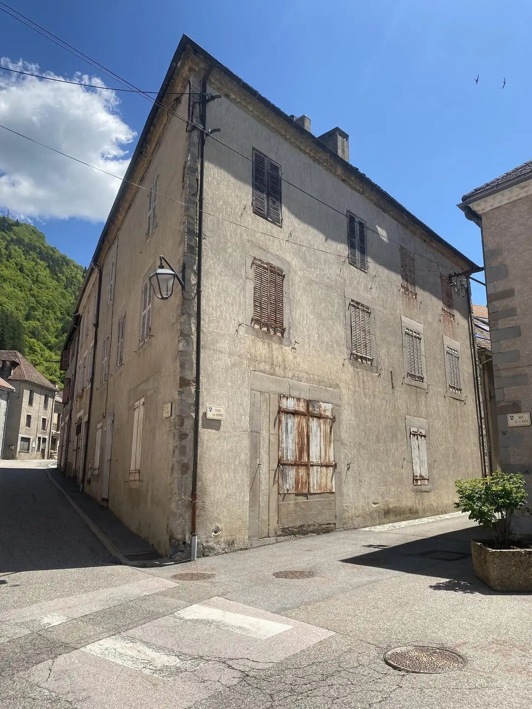 Maison à vendre, 320m², Corps