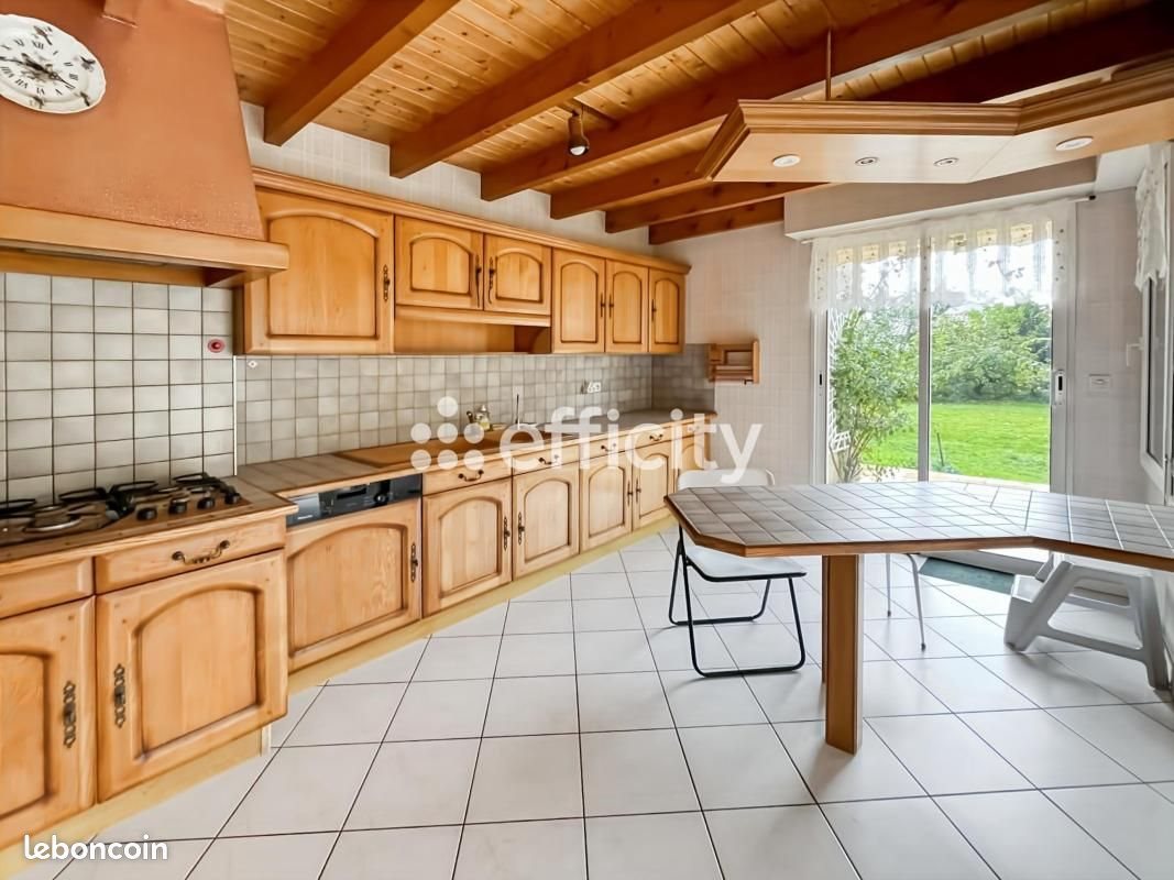 Maison à vendre, 150m², Saintes