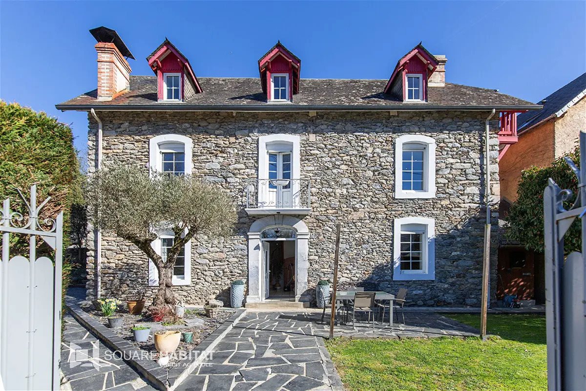 Maison à vendre, 197m², Argelès-Gazost