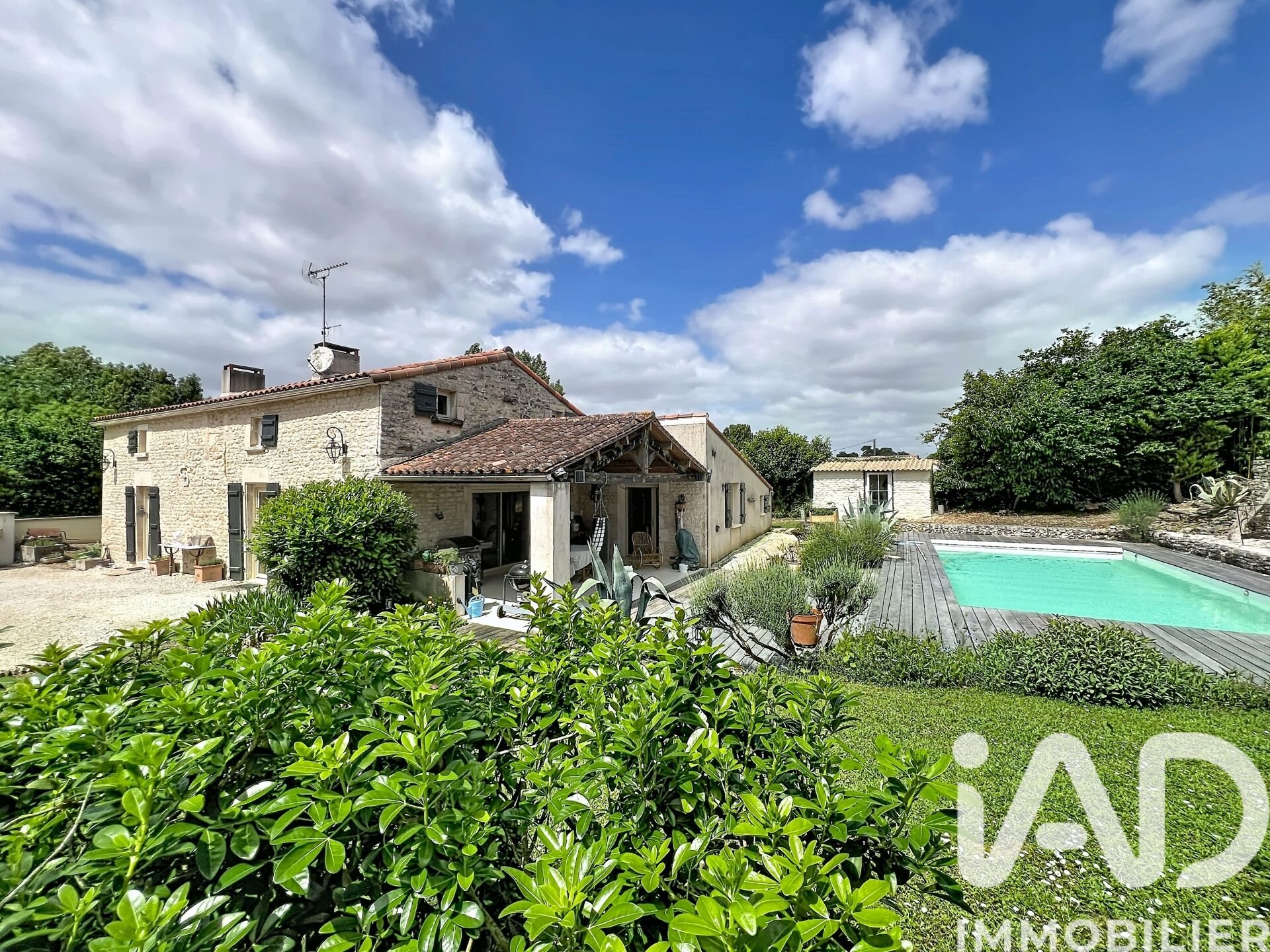 Maison à vendre, 180m², Mouzeuil-Saint-Martin