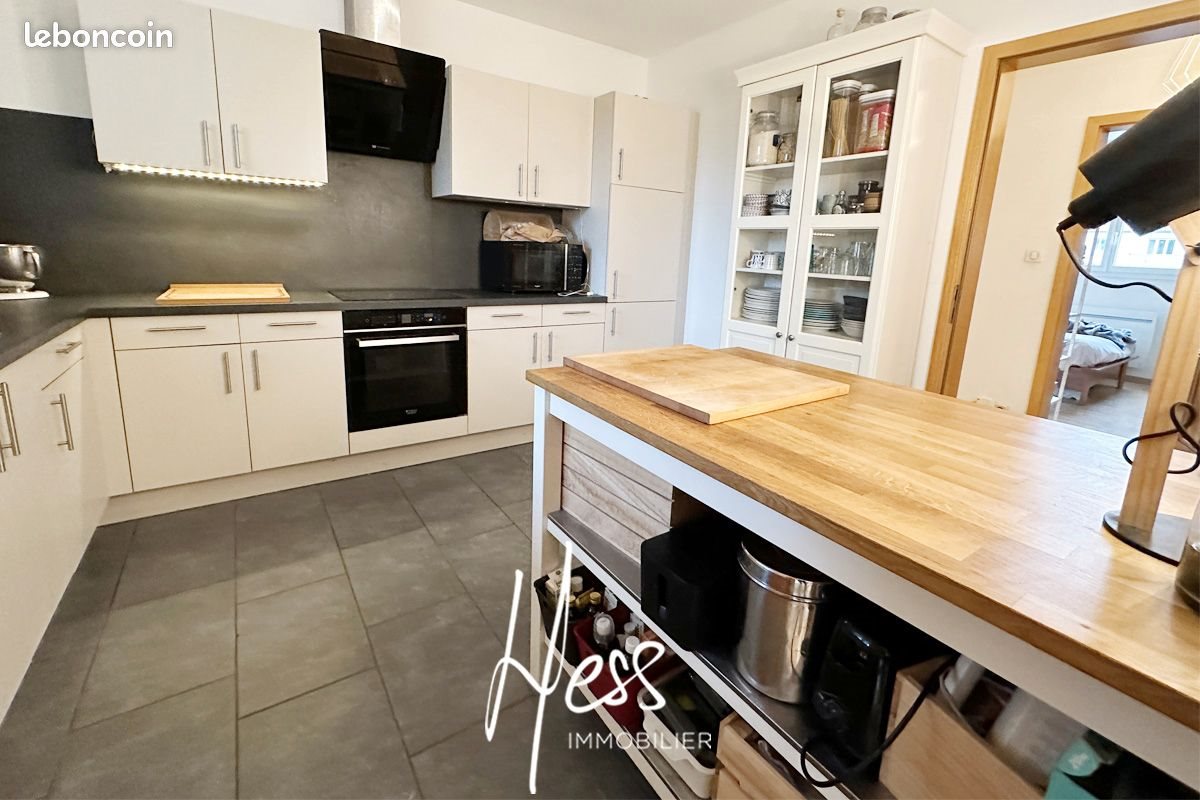 Appartement à louer, 140m², Mundolsheim
