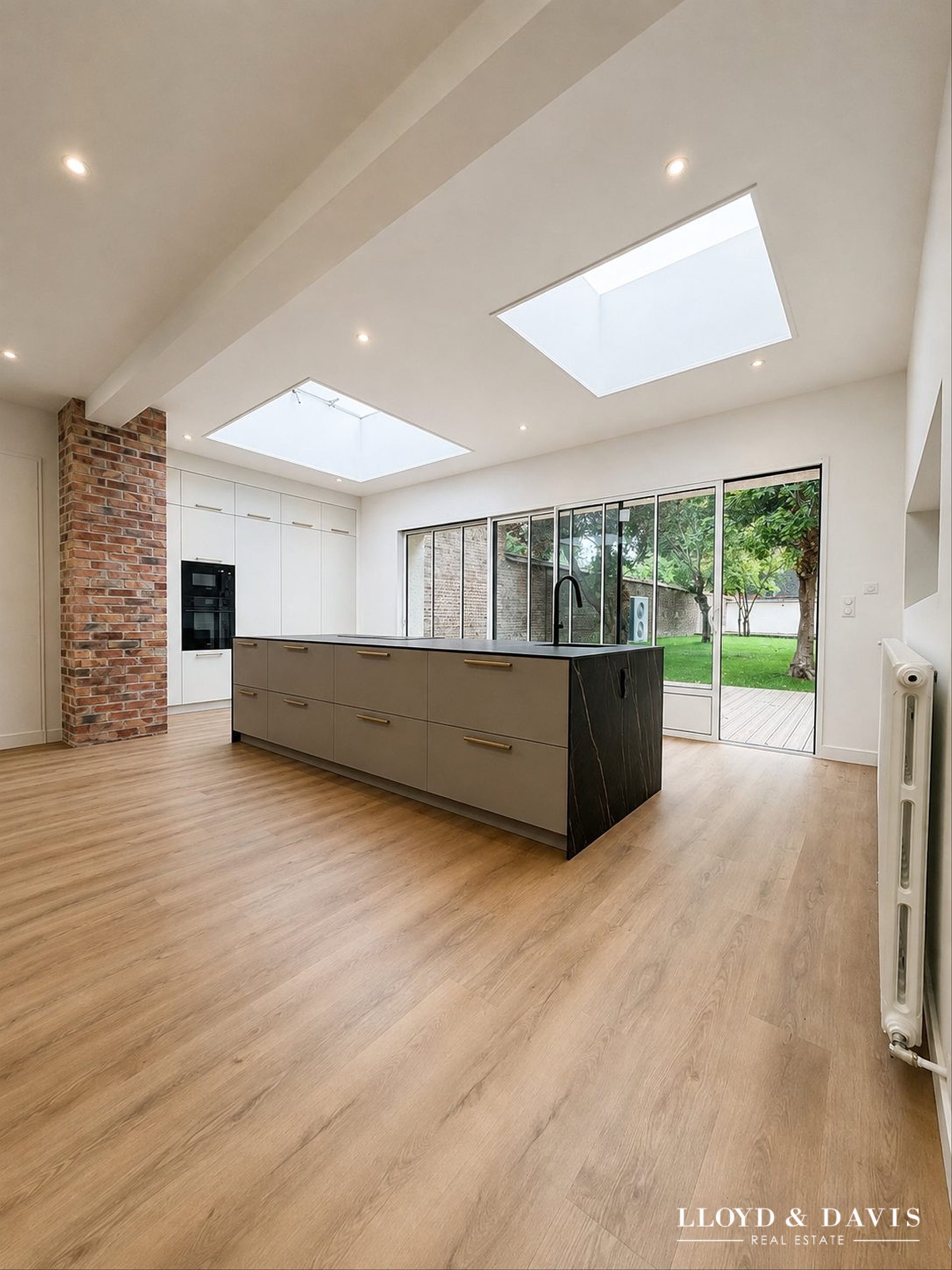Maison à vendre, 231m², Compiègne