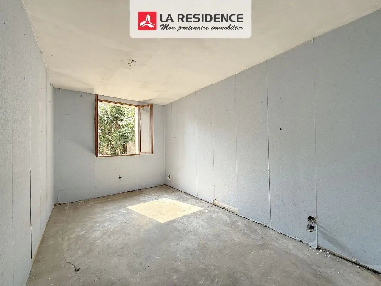 Maison à vendre, 101m², La Verrière