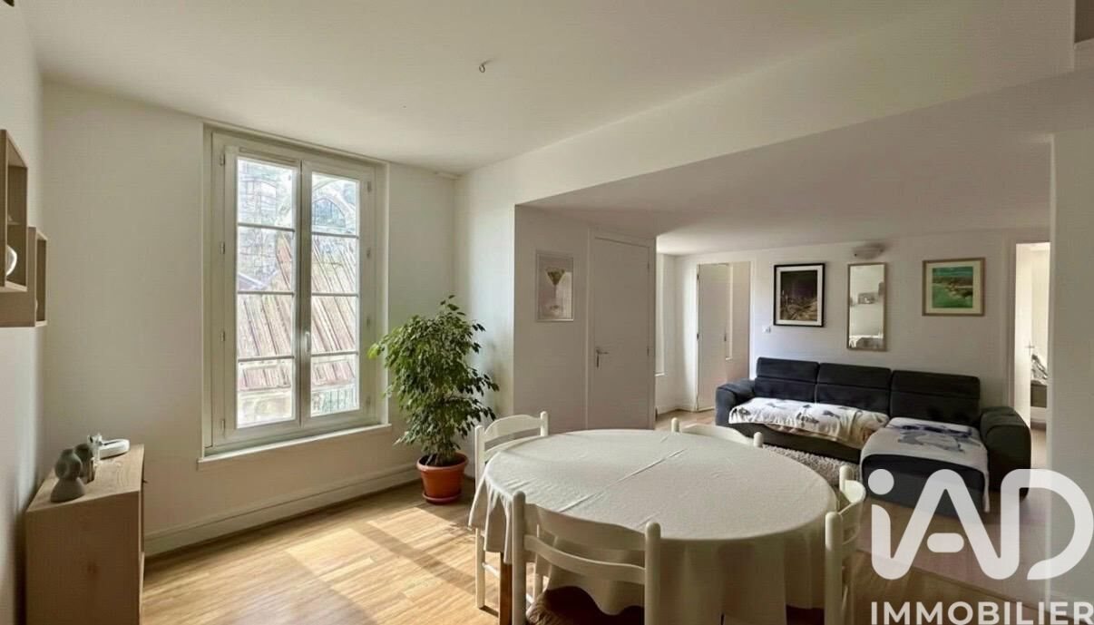 Maison à vendre, 330m², Villeneuve-sur-Yonne