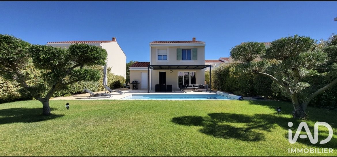 Maison à vendre, 92m², Grans