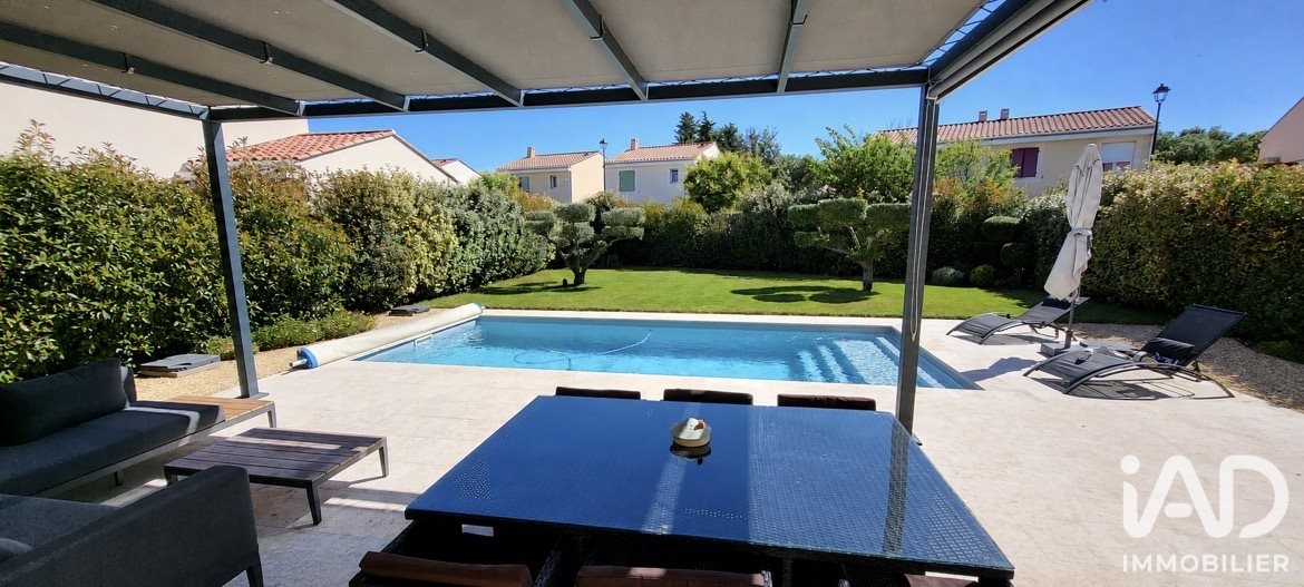 Maison à vendre, 92m², Grans