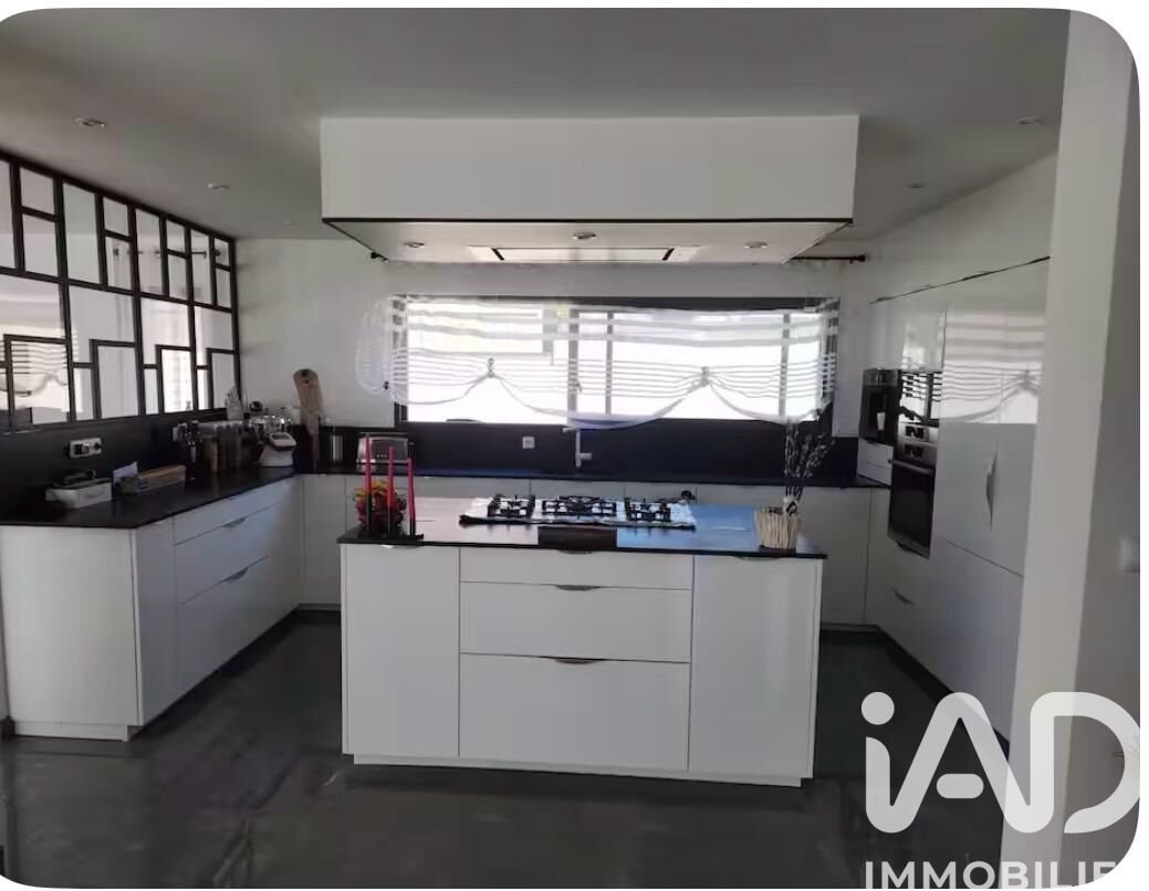 Maison à vendre, 170m², Saint-André-de-Cubzac