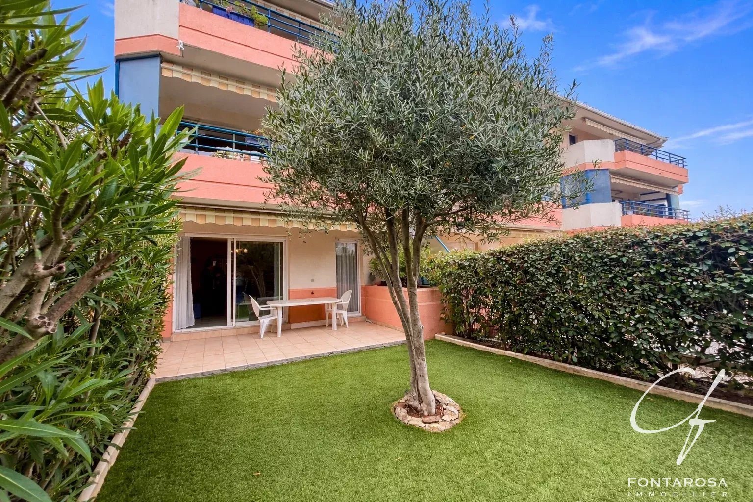 Appartement à vendre, 74m², Fréjus