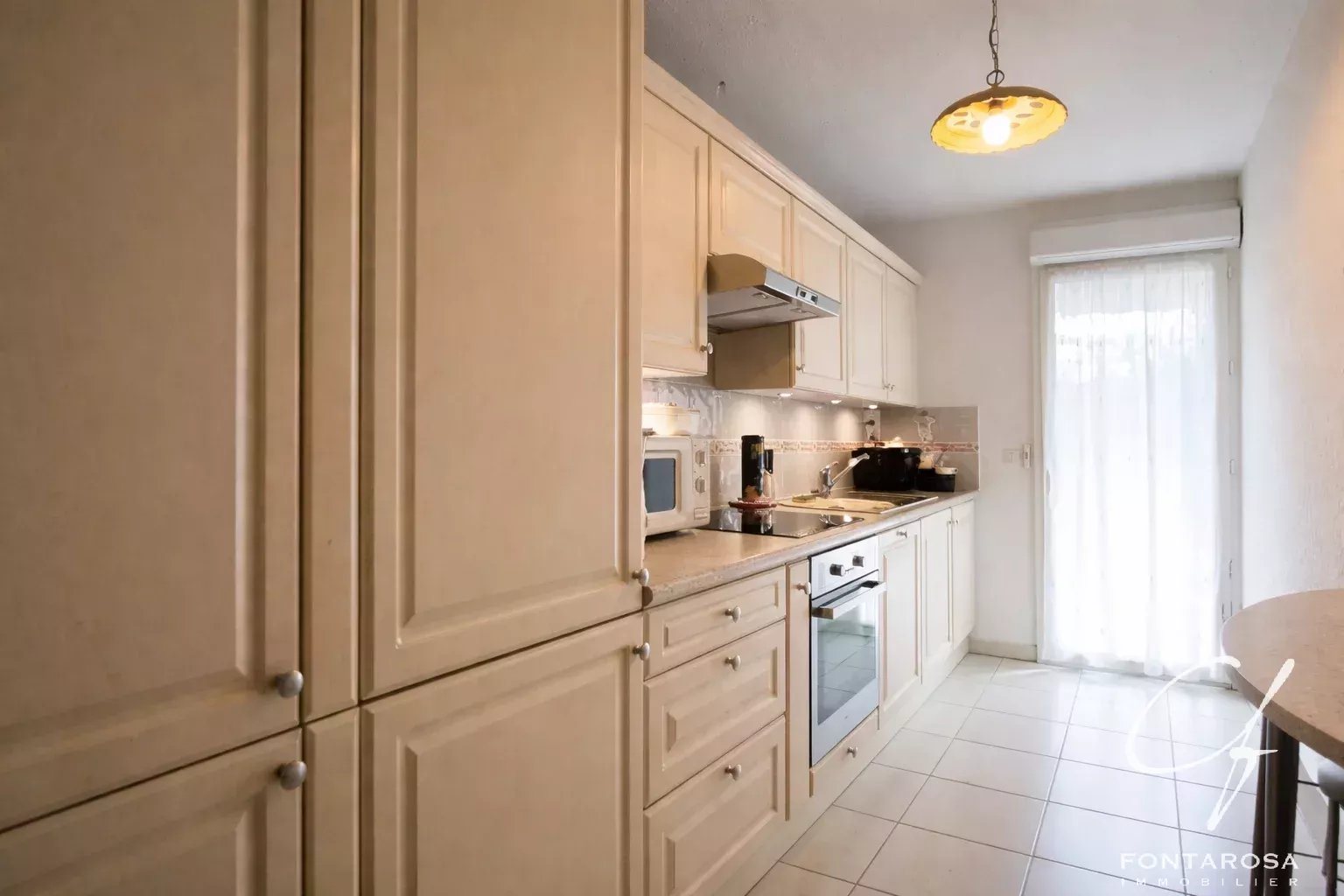 Appartement à vendre, 74m², Fréjus
