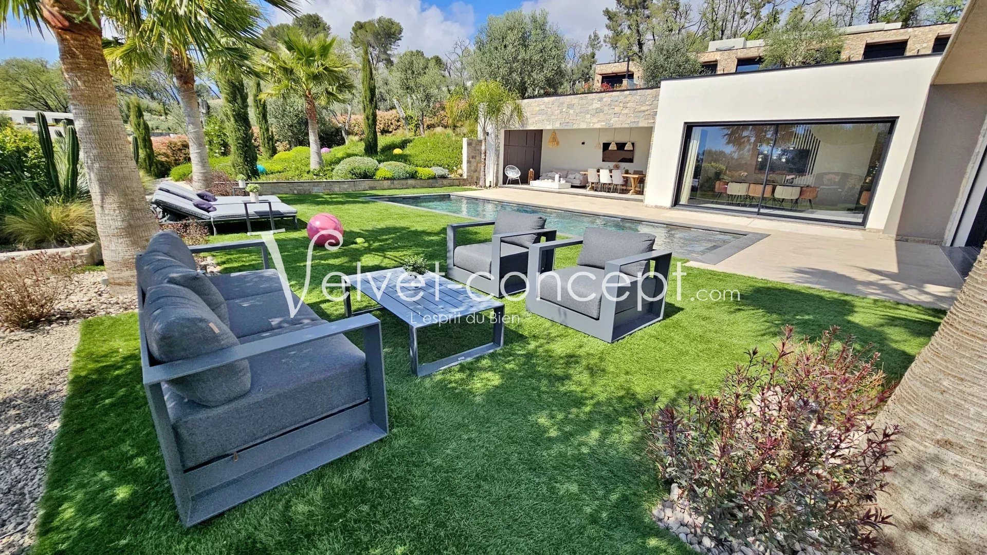 Maison à vendre, 250m², Valbonne