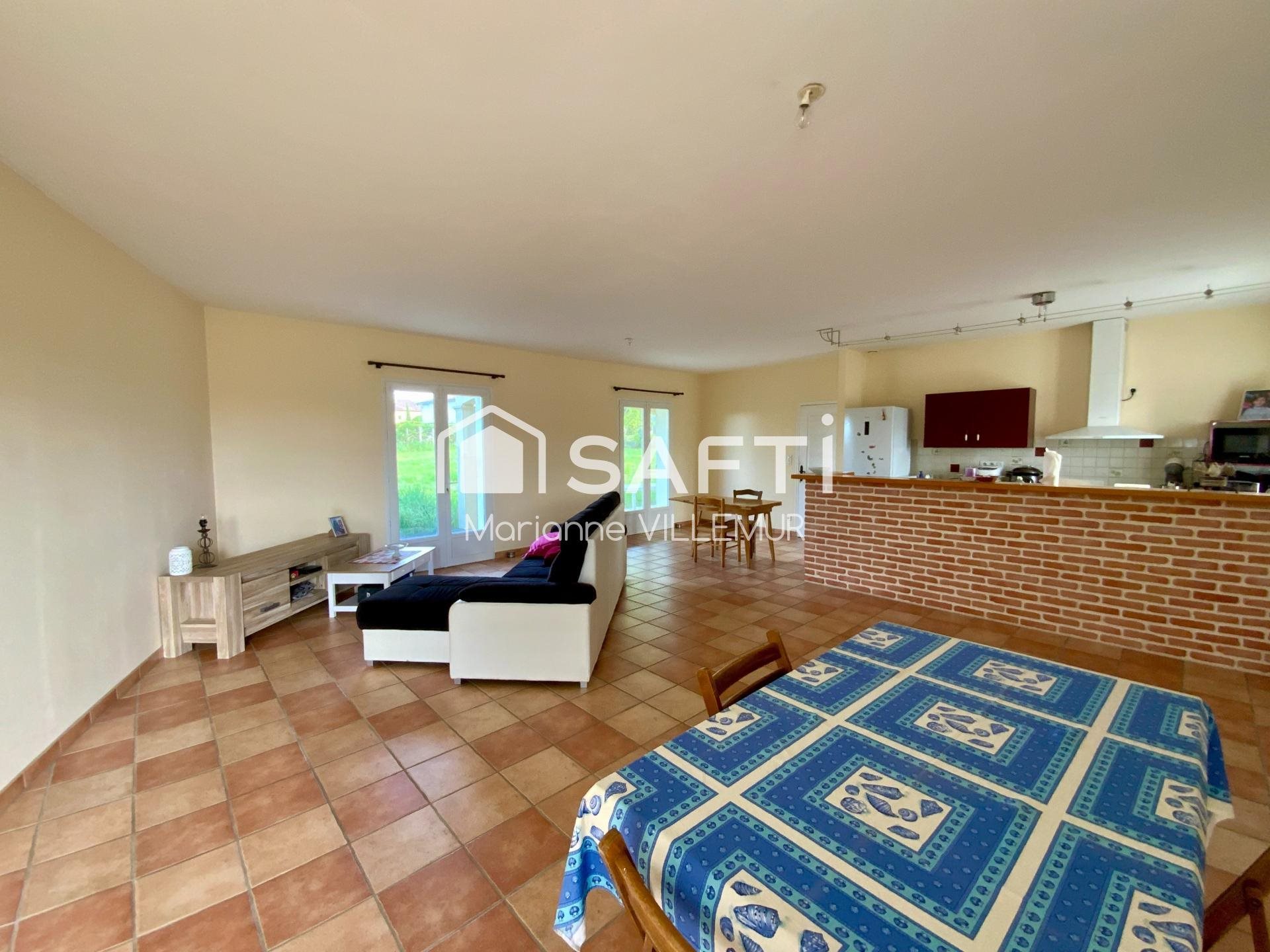 Maison à vendre, 106m², Barbaste