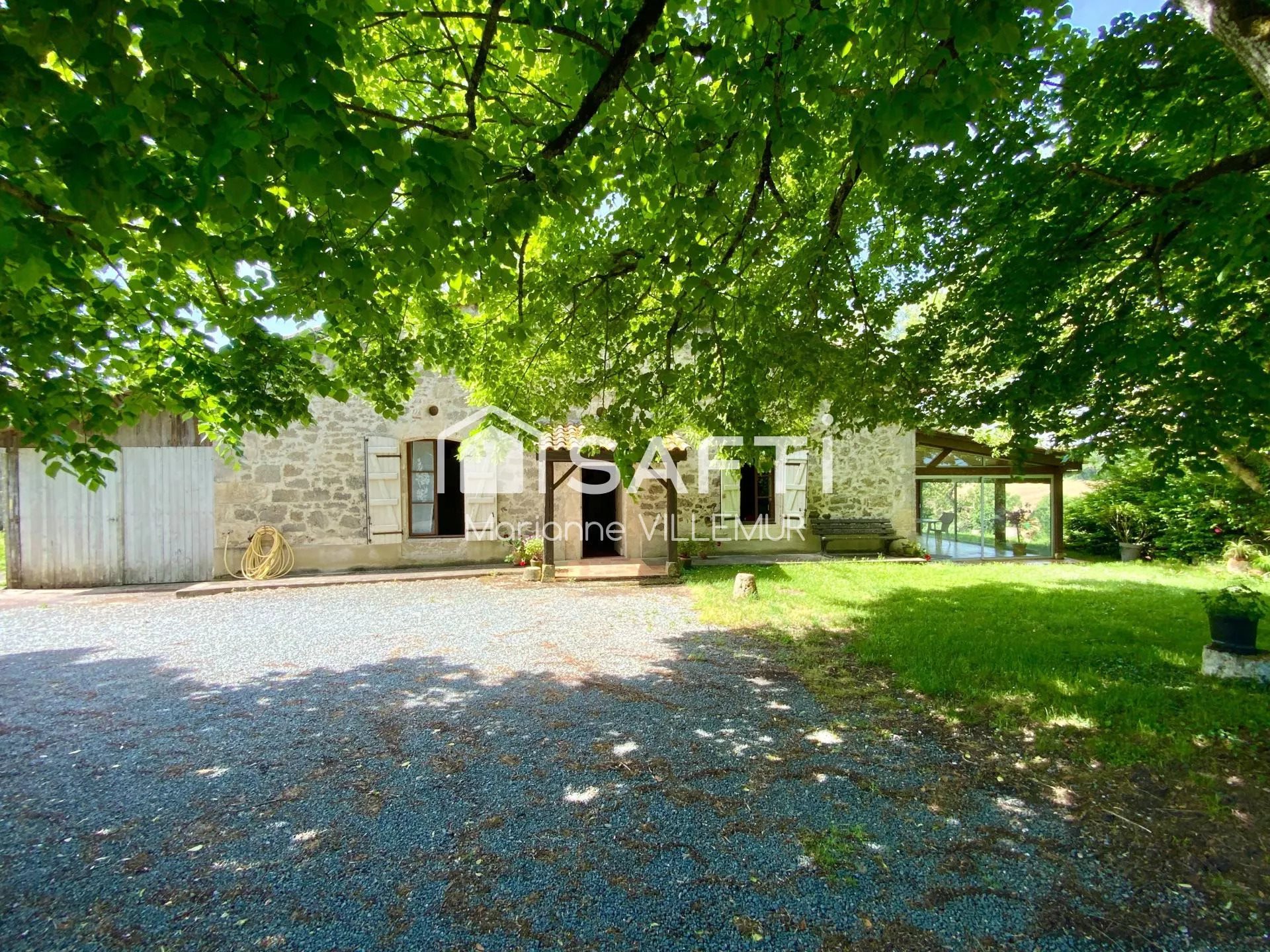 Maison à vendre, 118m², Laplume