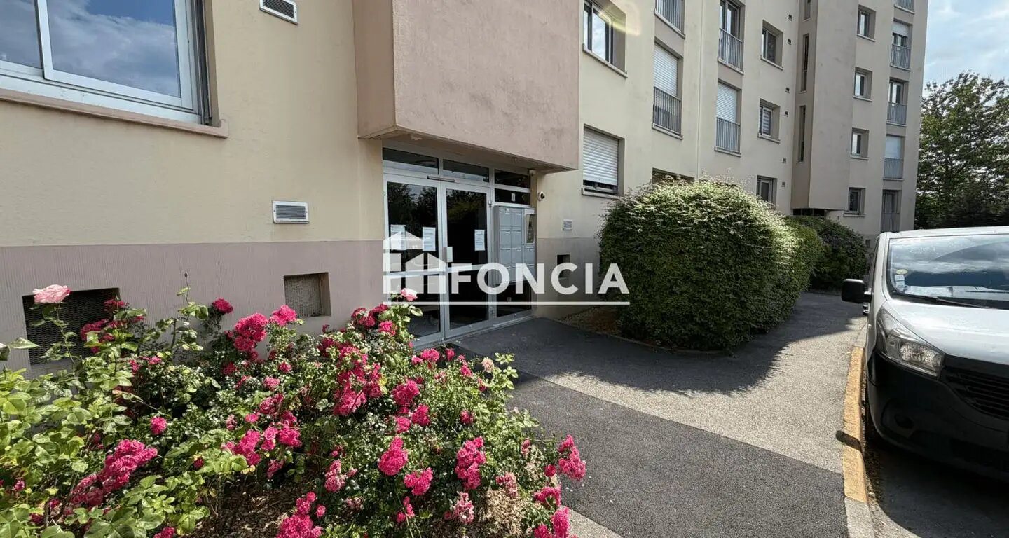 Appartement à louer, 80m², Viroflay