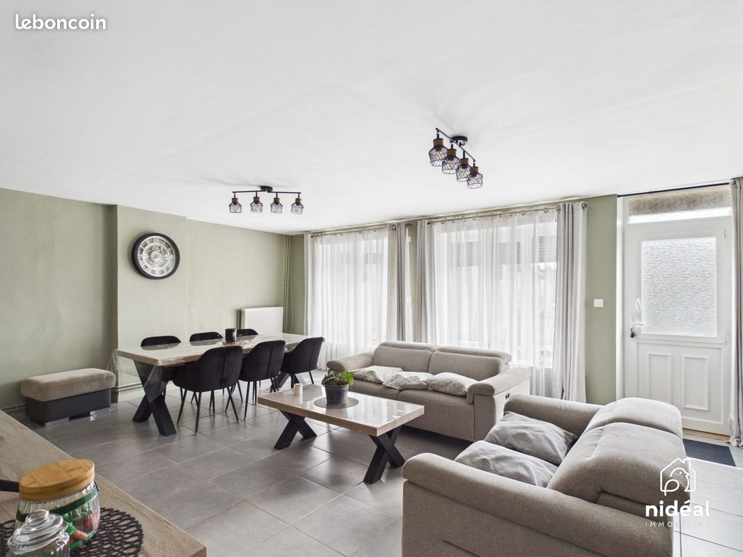 Maison à vendre, 157m², Ferrière-la-Grande