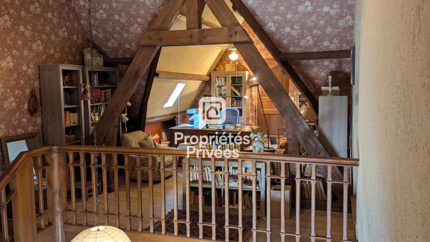 Maison à vendre, 246m², Saint-Martial-de-Valette